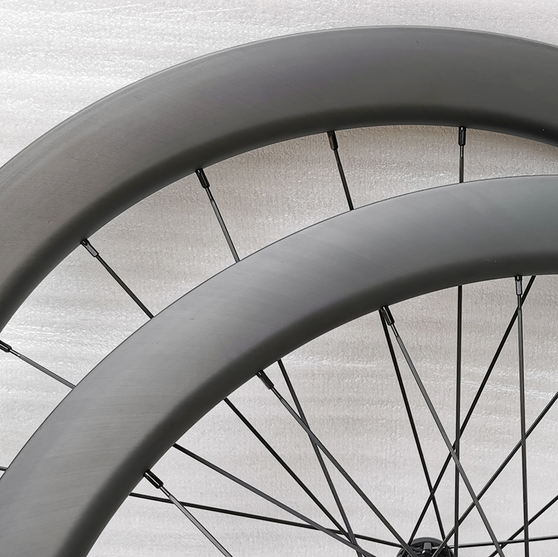 Velocityx Light Weight 1186g O - đánh giá và giá Gravel Bike Wheelset Carbon 700C